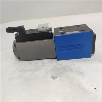 Rexroth 4WR 4WRP 4WRPE 4WRPEH 4WRPEH6 صمامات تناسبية عالية الاستجابة 4WRPEH6C4B40L-2X / G24K0 / A1M
